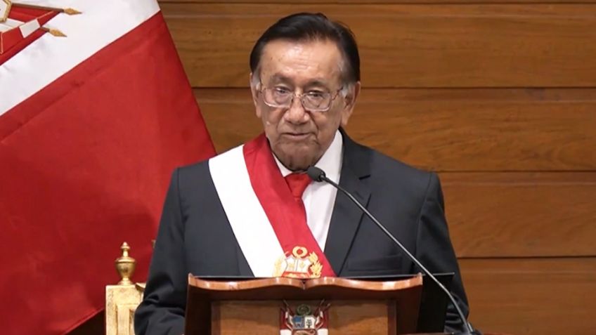 José María Balcázar es nombrado nuevo presidente interino de Perú; van ocho en 10 años