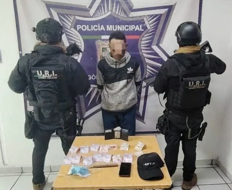 Detienen a presunto asaltante en Gómez Palacio, Durango.