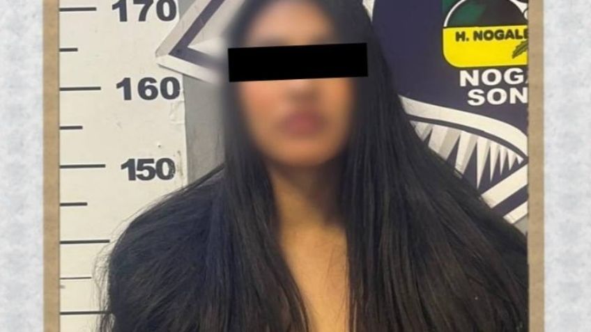 Tomaba bebidas alcohólicas en vía pública y golpeó a policías para no ser detenida en Nogales