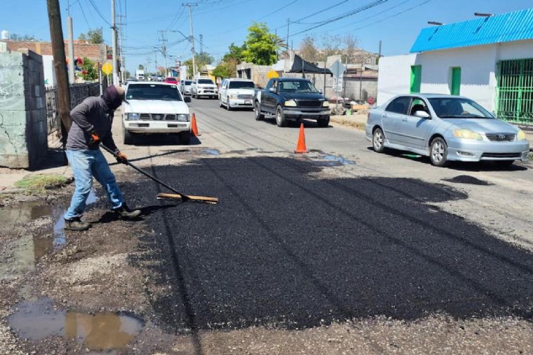 Avanza programa de bacheo en Hermosillo; ya son 50 las colonias beneficiadas