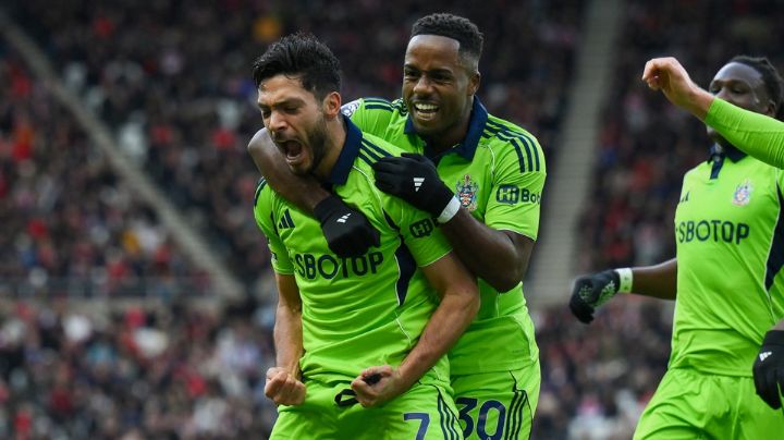 ¡Se luce el mexicano! Raúl Jiménez firma doblete para la victoria del Fulham en la Premier League