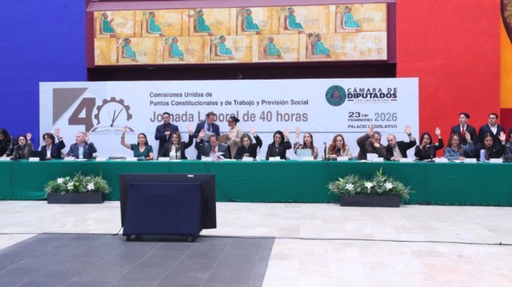 Reforma laboral de 40 horas recibe aval en comisiones de diputados; mantienen un solo día de descanso