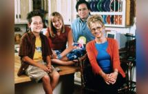 "Esto duele": Hilary Duff reacciona devastada al suicidio de Robert Carradine, su padre en 'Lizzie McGuire'