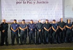 Foto ilustrativa de nota Arrestan a director de Policía y 10 agentes en Michoacán; señalan presuntos nexos con el CJNG