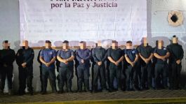 Foto que representa a Arrestan a director de Policía y 10 agentes en Michoacán; señalan presuntos nexos con el CJNG