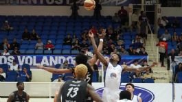 Foto que representa a No le alcanza a los Halcones de Obregón y caen en peleado juego ante Zonkeys de Tijuana