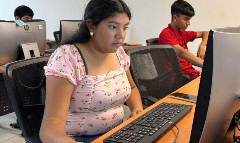 Gobierno de Sonora impulsa Programa de Inglés Especializado para la Industria de Semiconductores: UTS