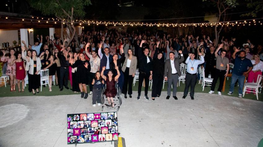 Jóvenes reconocidos en el PEJ 2025 se reúnen en el foro 'Mi Red, Mi Historia' organizado por el ISJ