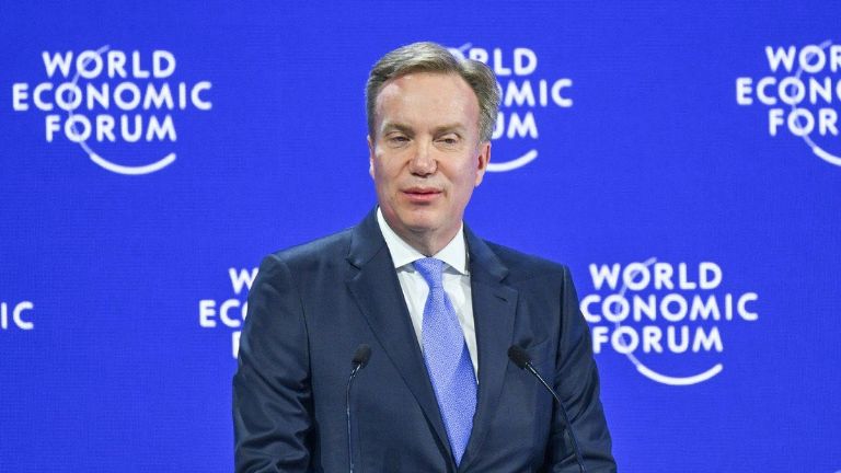 El Foro de Davos inicia proceso de transición tras la renuncia de Børge Brende. Foto: Twitter