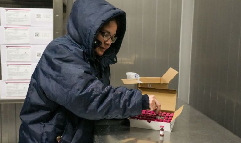 Sonora recibe 180 mil dosis de vacunas contra el sarampión para reforzar esquemas en toda la entidad