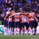 Chivas del Guadalajara 'blinda' su plantilla y renueva a jugadores para el Clausura 2026