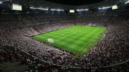 Foto que representa a Real Madrid y Barcelona conocen a sus rivales; así se jugará los octavos de final en la Champions League