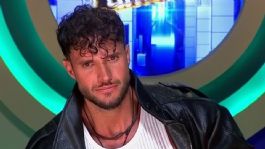 Foto que representa a Filtran FOTOS y acusaciones contra Fabio, de 'La Casa de los Famosos', al "manosear" a joven de 13 años