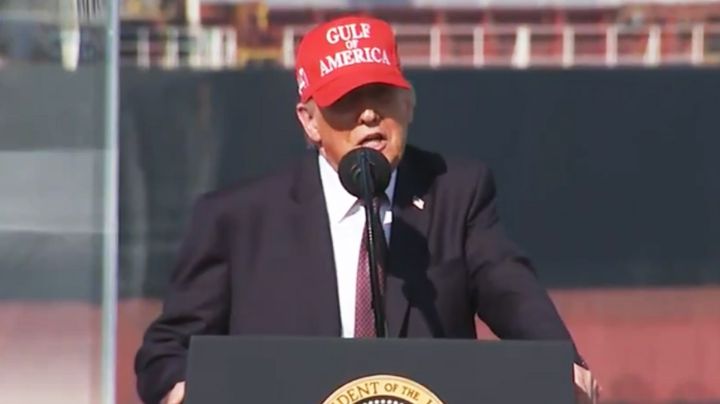 Desde la costa de Texas, Trump asegura que México ya "aceptó" el nombre de Golfo de América