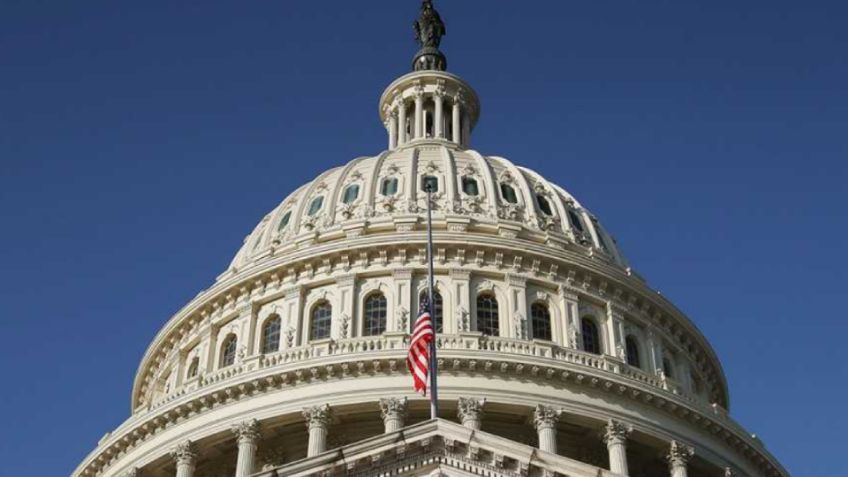 Demócratas reclaman que Trump lanzó ofensiva militar contra Irán sin notificar al Congreso