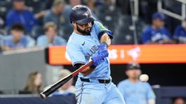 Foto que representa a Los Boston Red Sox anuncian fichaje de lujo en la MLB: Exestrella de Blue Jays llegará al Fenway Park