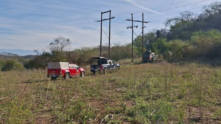 Localizan cuerpo en zona agrícola al norte de Mazatlán; tenía ropa táctica e impactos de bala
