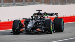 Foto que representa a Lando Norris arremete contra la nueva generación de monoplazas en la Fórmula 1: "Parece más un F2"