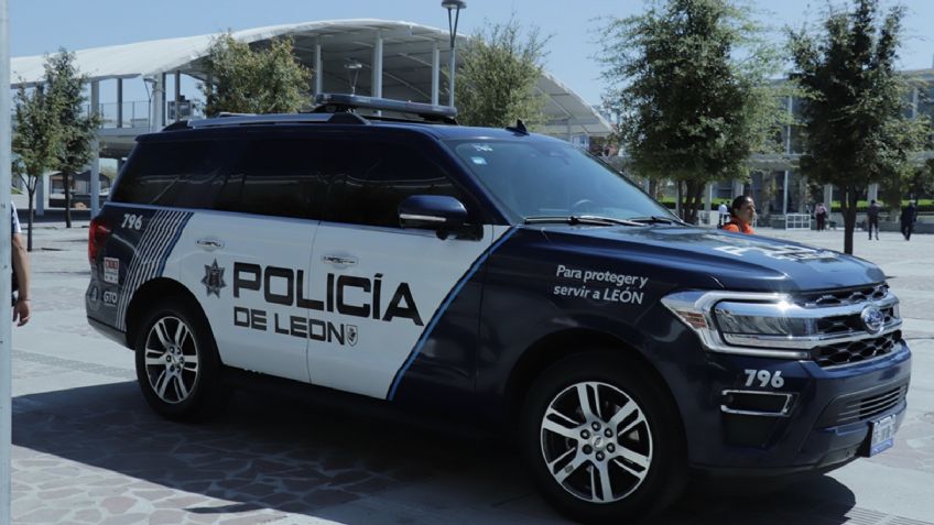 Le decían 'El Mudo': Hallan a hombre sin vida dentro de camioneta abandonada en León