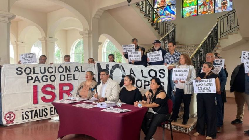 Académicos de la universidad entregan solicitud para revisión salarial 2026 a la rectoría de la Unison