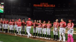 Foto que representa a Naranjeros de Hermosillo tiene amargo debut en casa en la Liga Mexicana de Softbol 2026