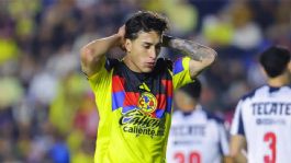 Foto que representa a Alejandro Zendejas enciende las alarmas en el América ¿Se perderá el Clásico Nacional por lesión?