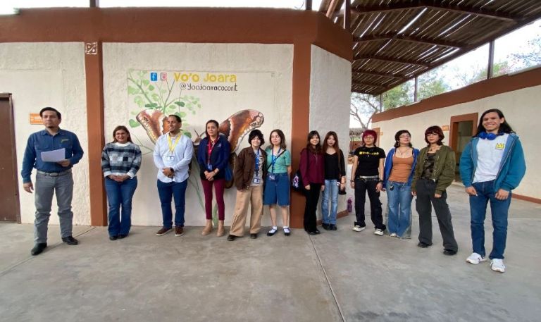 Estudiantes de La Salle inauguran exposición de pintura en el mariposario de Yo’o Joara