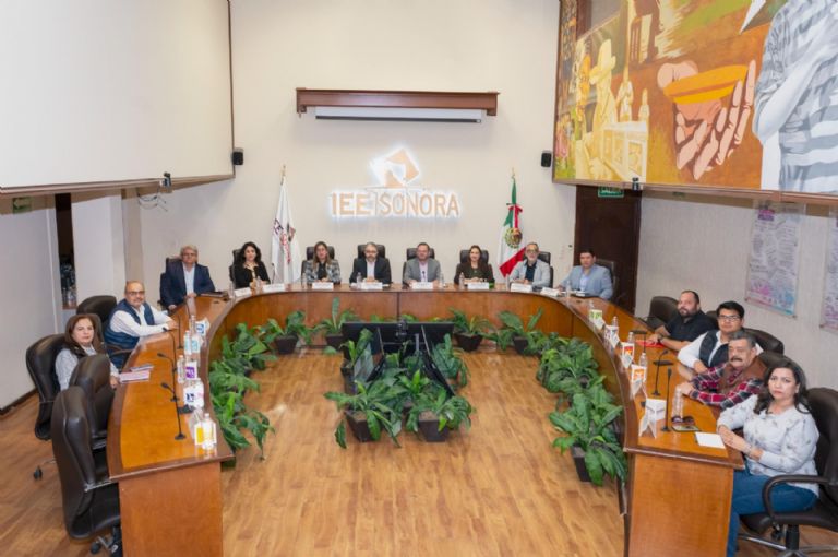 IEE Sonora aprueba comisión para examinar las solicitudes de agrupaciones políticas