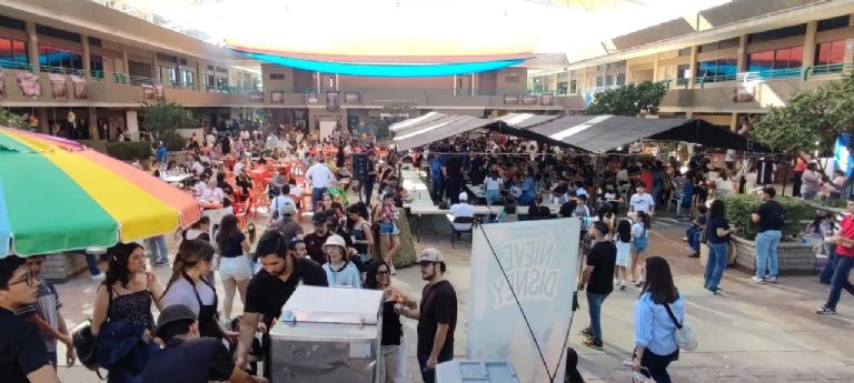 Tradición y convivencia: la kermés del Colegio Regis reúne a generaciones en Hermosillo