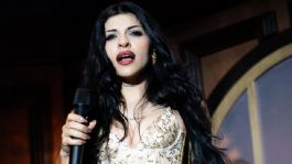 Foto que representa a Cazzu alza la voz ante la violencia de género y comparte un poderoso mensaje: "Nos tienen en guerra"