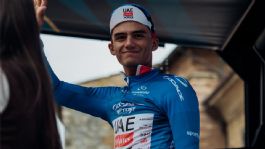 Foto que representa a Isaac del Toro vuelve a brillar; el mexicano remonta y se convierte en líder del Tirreno Adriático