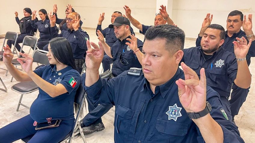 Policías municipales de Cajeme se capacitan en Lengua de Señas Mexicana para atención incluyente