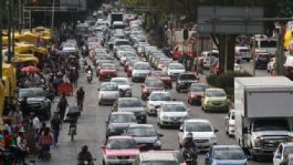 Foto que representa a ¿Hoy hay Doble No Circula en CDMX? Te decimos quién NO circula este JUEVES 12 de marzo