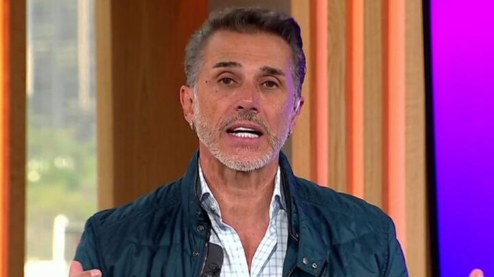 Sergio Mayer anuncia su regreso a la Cámara de Diputados y declara que aceptará su despido si lo piden