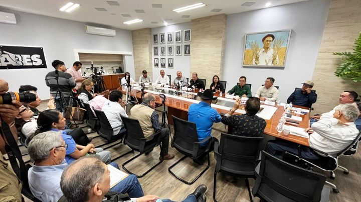 Celebran 70 años del Día del Agricultor en el Valle del Yaqui con gran fiesta agrícola