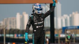 Foto que representa a George Russell vuelve a imponer su dominio; consiguió la pole para la Sprint del GP de China