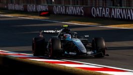 Foto que representa a Kimi Antonelli hace historia en la F1 y se lleva la pole position para el Gran Premio de China 2026