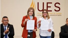 Foto que representa a UES firma convenio para crear el Comité de Gestión por Competencias de Cultura Física y Deporte