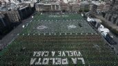 Foto ilustrativa de la nota titulada: Histórica clase de futbol en el Zócalo de la CDMX reúne a 9 mil 500 personas y logra Récord Guinness