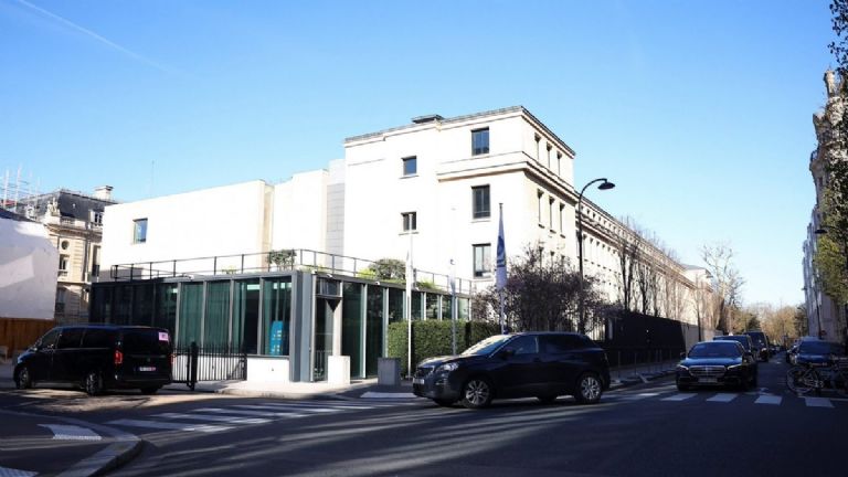 La reunión se realiza este domingo en sede de la OCDE. Foto: Internet