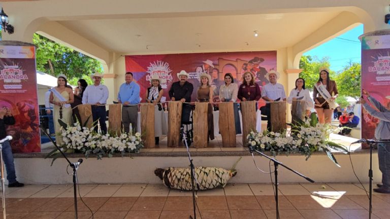 Con éxito se realizó la séptima edición del Bacanora Fest en Rosario de Tesopaco, Sonora