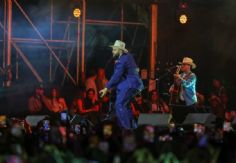 Foto ilustrativa de nota La Cura Fest: Carín León convierte a Hermosillo en capital de la música