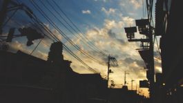 Foto que representa a Apagón masivo deja a Cuba en oscuridad: Colapsa el sistema eléctrico nacional