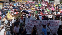 Foto que representa a Tráfico en CDMX HOY: Marchas y BLOQUEOS que complicarán las calles este MARTES 17 de marzo