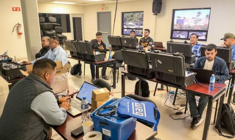 Gobierno de Sonora fortalece vinculación con la industria automotriz mediante capacitación en Navojoa: UES