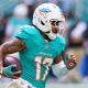 Los Dolphins continúan con la 'limpia' en su plantilla; envía a Jaylen Waddle a los Broncos