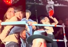 Foto ilustrativa de nota FOTOS: Natanael Cano y su novia Marisa, 'acaramelados', cantan los temas de Carín en La Cura Fest