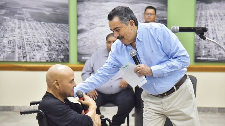 Le condonan adeudo de 21 mil pesos en Oomapasc; Antonio es apoyado en Audiencia del Pueblo de Cajeme