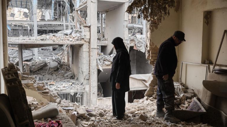 Irán confirma la muerte del ministro de Inteligencia, Esmail Jatib, tras ataque de Israel