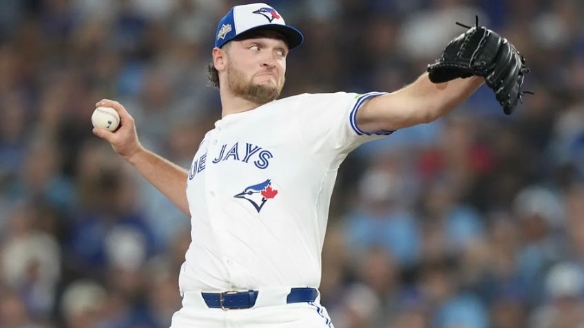 Otro golpe a la rotación de Toronto; estelar lanzador iniciará la campaña en la lista de lesionados